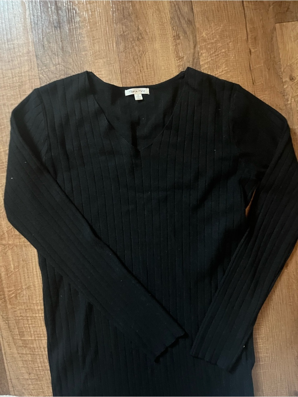 Tea n rose sweater dress - Picture 2 of 4